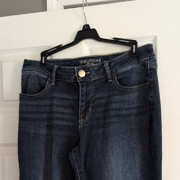 Maurices Denim - Maurices Mid Rise Dark Wash Skinny Jeans in Deep Blue Size Large Long